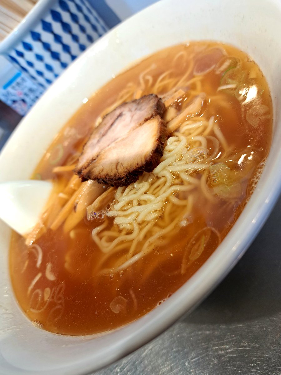 0329Tohma's tweet photo. ラーメン専門の店 大勝@柏

ラーメン 小（麺1玉） https://t.co/TArbckpqU7