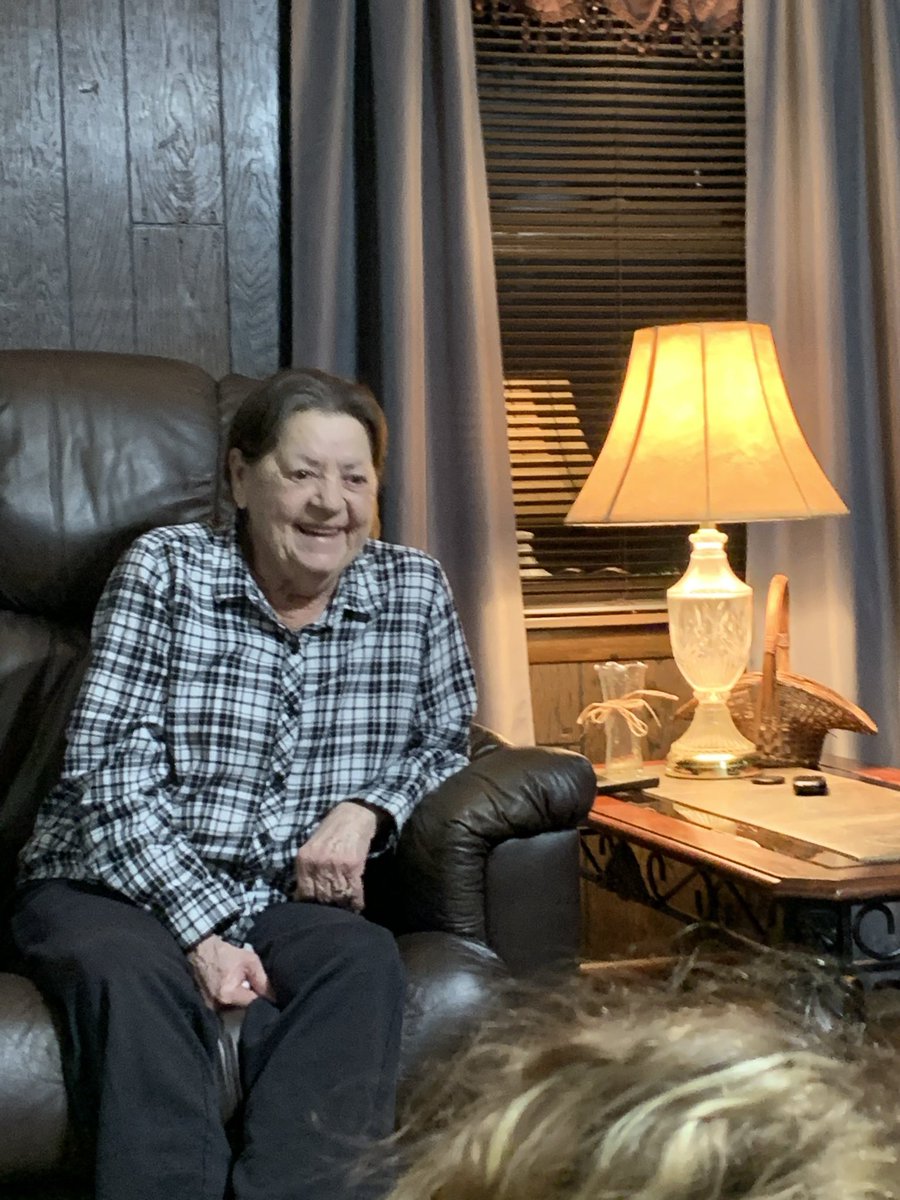 crista_thacker's tweet photo. One of the hardest things I ever had to do was say bye to my Granny. She has been so sick the past couple of years &amp; always listened/watched my games. I miss and love you so much but I know you are in a better place now. Can’t wait to see you again. You are always my #1 Fan ❤️ https://t.co/PfJCesKcTD