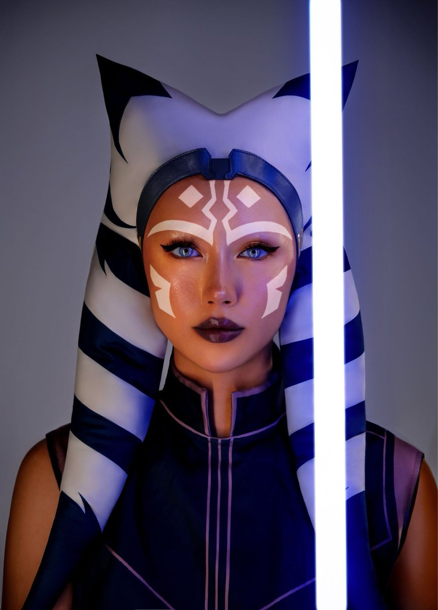 Wanderlustluca's tweet photo. My Ahsoka Tano cosplay from Star Wars ✨ https://t.co/V9MFurRhgd