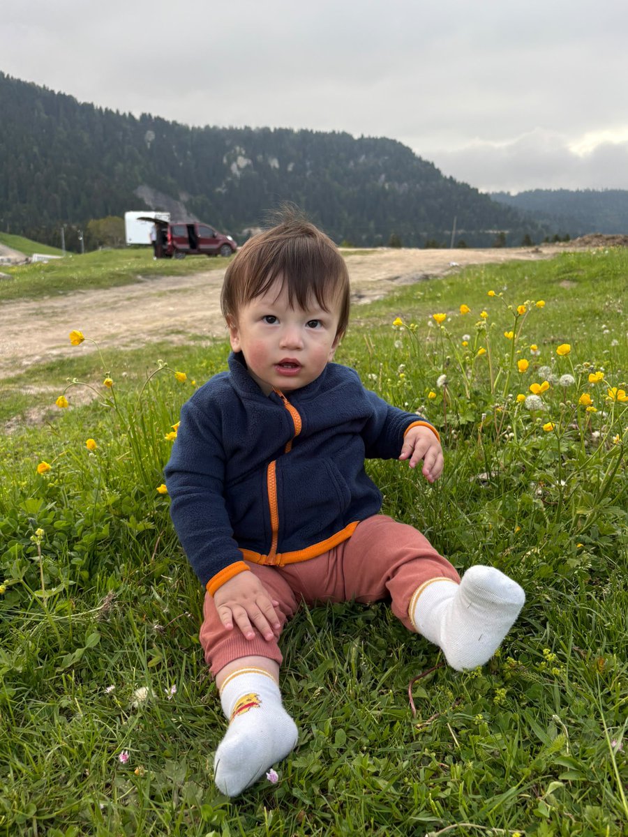 tyfnklc's tweet photo. La bizi kim alabülür şansi yogg https://t.co/ucM6YUemQN