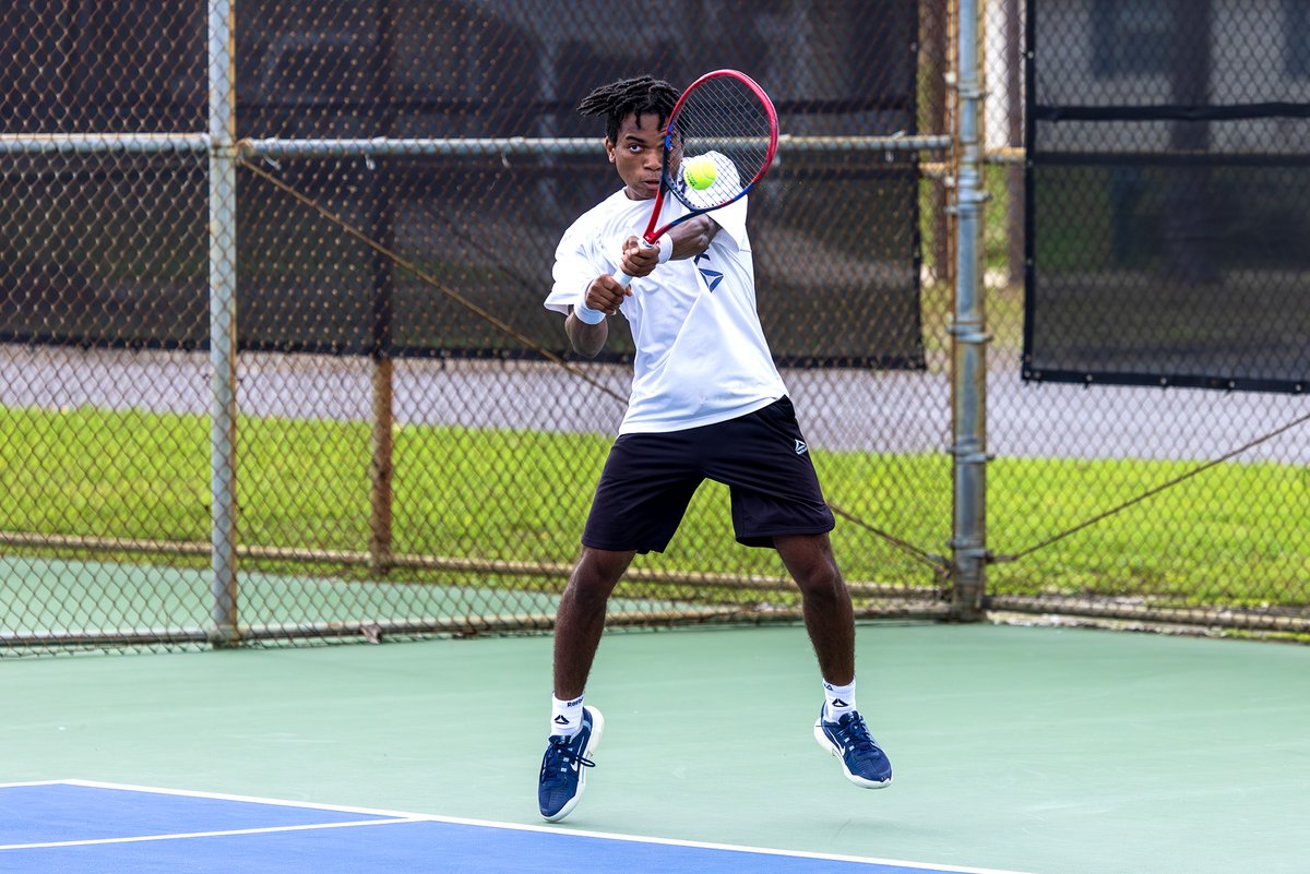 fwbtennisctr's tweet photo. Championship Sunday vibes🔥🎾
Congrats to our 18u champion and finalist at our L5 Jr. tournament!
Amazing tennis, sportsmanship, and determination made this weekend unforgettable.

Thank you to all players, coaches, and parents for your patience through all the rain delays.🙌👏 https://t.co/E9gJ09v6dB