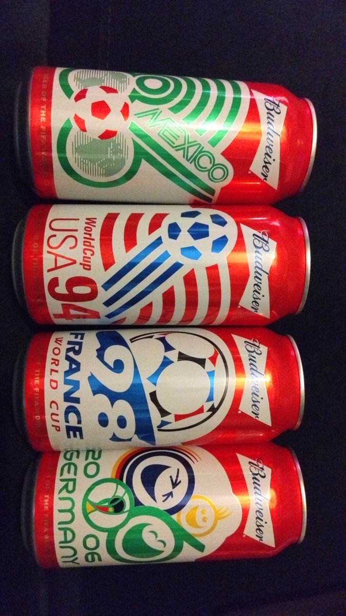 Bellscratch's tweet photo. @FootballCreatio Got these tonight and all duplicates the rest of box https://t.co/UOpghboRwg