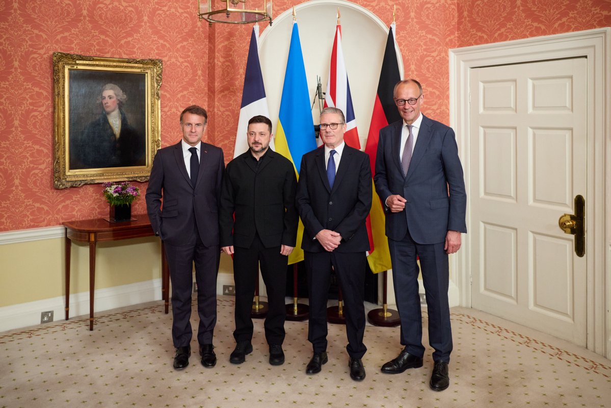 Volodymyr Zelenskyy / Володимир Зеленський tweet media