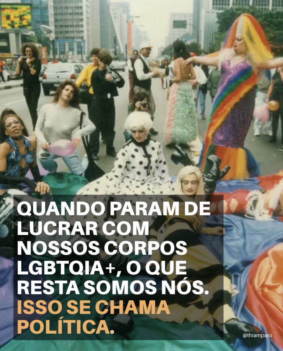 thiamparo's tweet photo. Na rede vizinha, fiz um post sobre parada LGBTQIA+ em SP e a queda do apoio de empresas. Me segue lá: thiamparo. https://t.co/6Lx877rcDz https://t.co/nkDFu3Faqf
