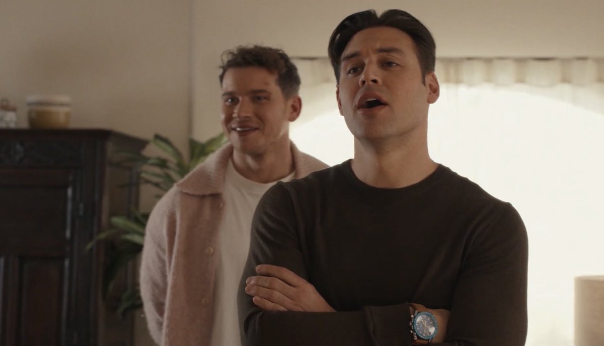ravibuckleydiaz's tweet photo. Can’t believe Buddie lived together for 6 whole months and we didn’t get to see any of it https://t.co/TAn5N2p4GZ