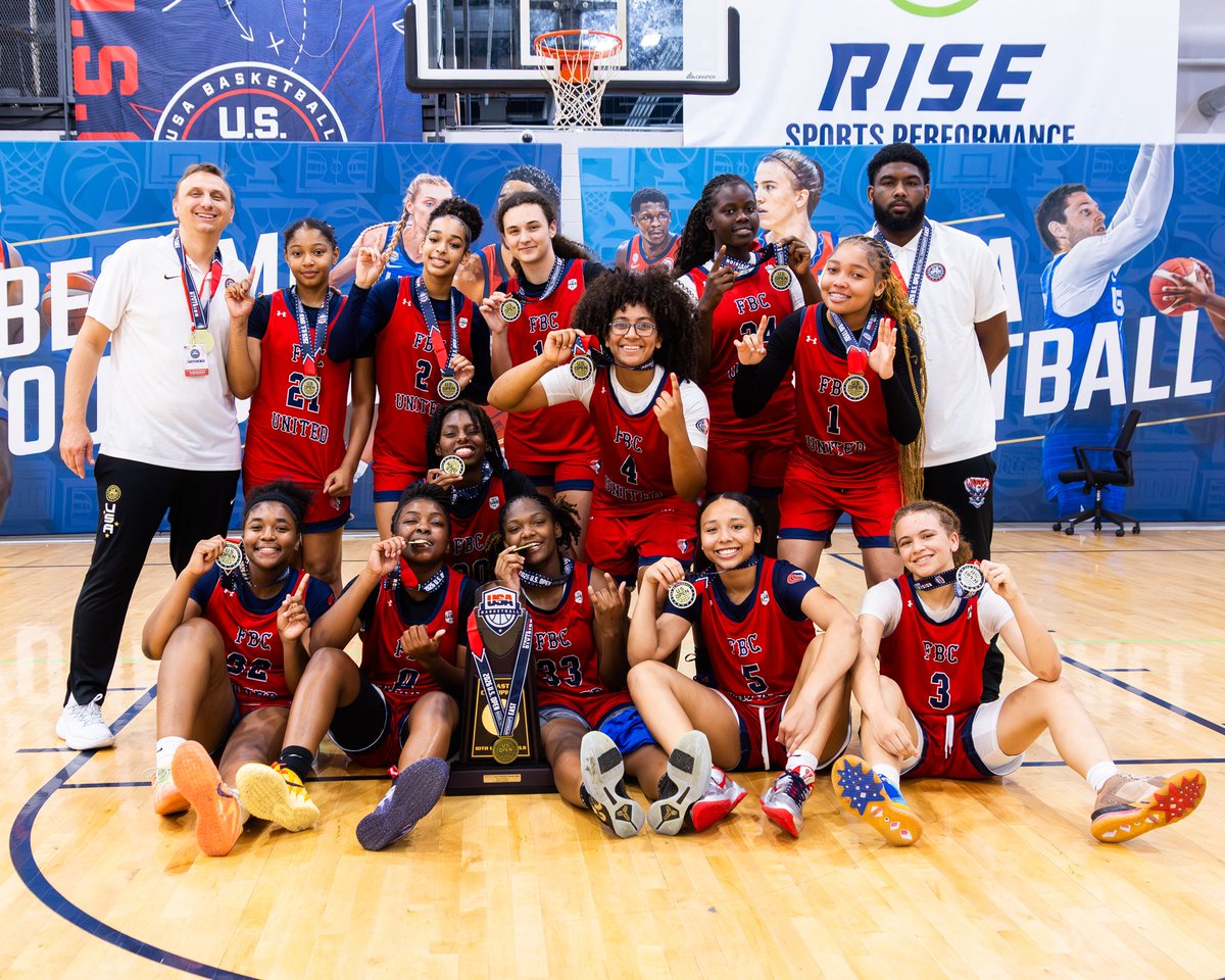 USABYouth's tweet photo. FBC United Drive takes home the championship in the 10th Grade Girls Stripes Division here at the #USOpenBasketball https://t.co/nzVy4saVTk