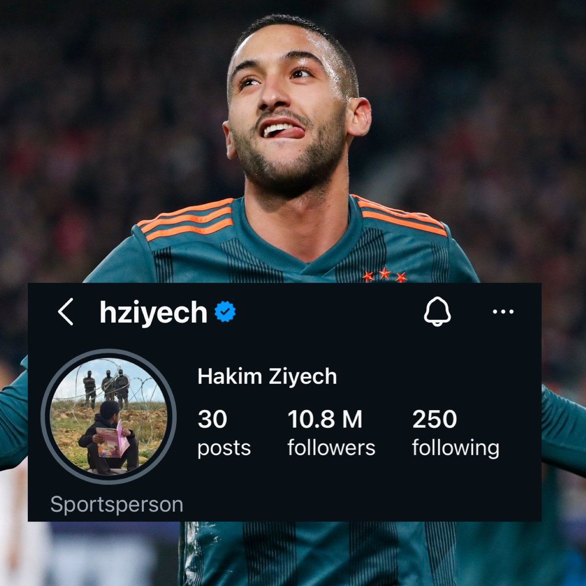 TurkMedyaAjansi's tweet photo. Faslı Ünlü Futbolcu Hakim Ziyech,
Instagram Profil Fotoğrafını Filistin'de Elinde Kitap Tutan ve israil Askerlerine Arkasına Dönüp Bakan Bir Filistinli Çocuğun Fotoğrafıyla Değiştirdi. https://t.co/jBHJEvskQb