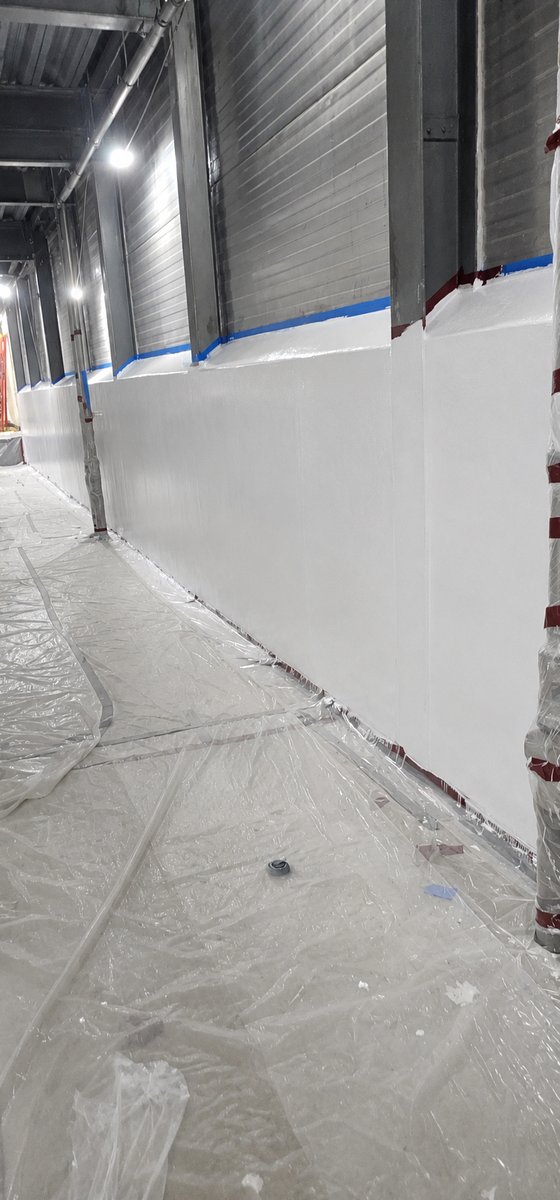 TMICoatings's tweet photo. FIBERLIFE fiberglass-reinforced wall coating going in at a creamery in northern MN. 
Built for daily chemical wash-downs, moisture, and impact, when standard paint can't survive.
Masking is tight. Work is clean.
#FIBERLIFE #TMICoatings #foodprocessing https://t.co/ma5FRXo8CF