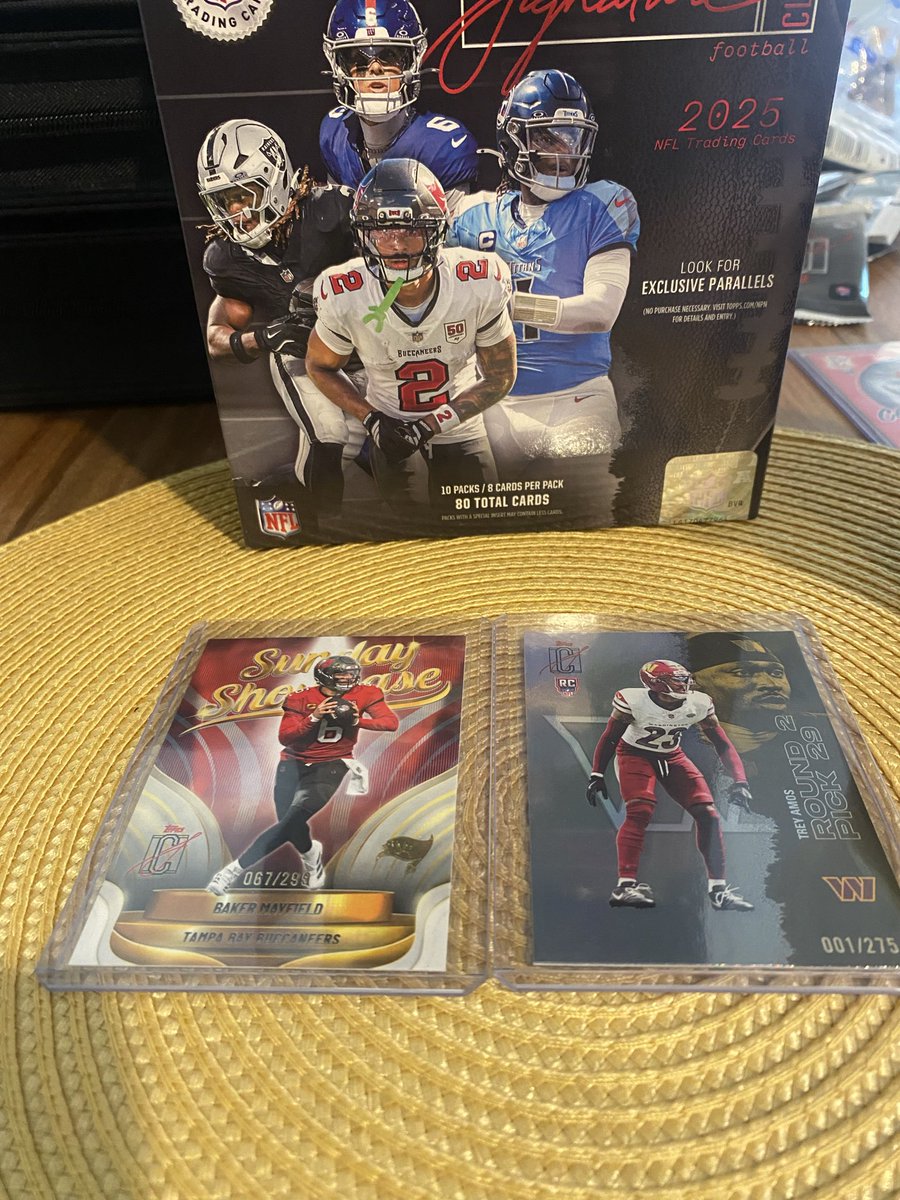 RandyJBernal's tweet photo. @MrMiamiFin @CardPurchaser From a mega https://t.co/1qlq1cXfOE