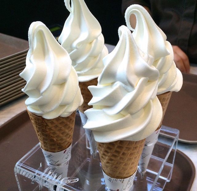 Yuanzombie's tweet photo. EAT OR PASS: ice cream!
But it gets progressively weirder...
🍦😵‍💫°⋆.ೃ࿔*:･interactive poll🧵 https://t.co/qO3ZjRpoCw