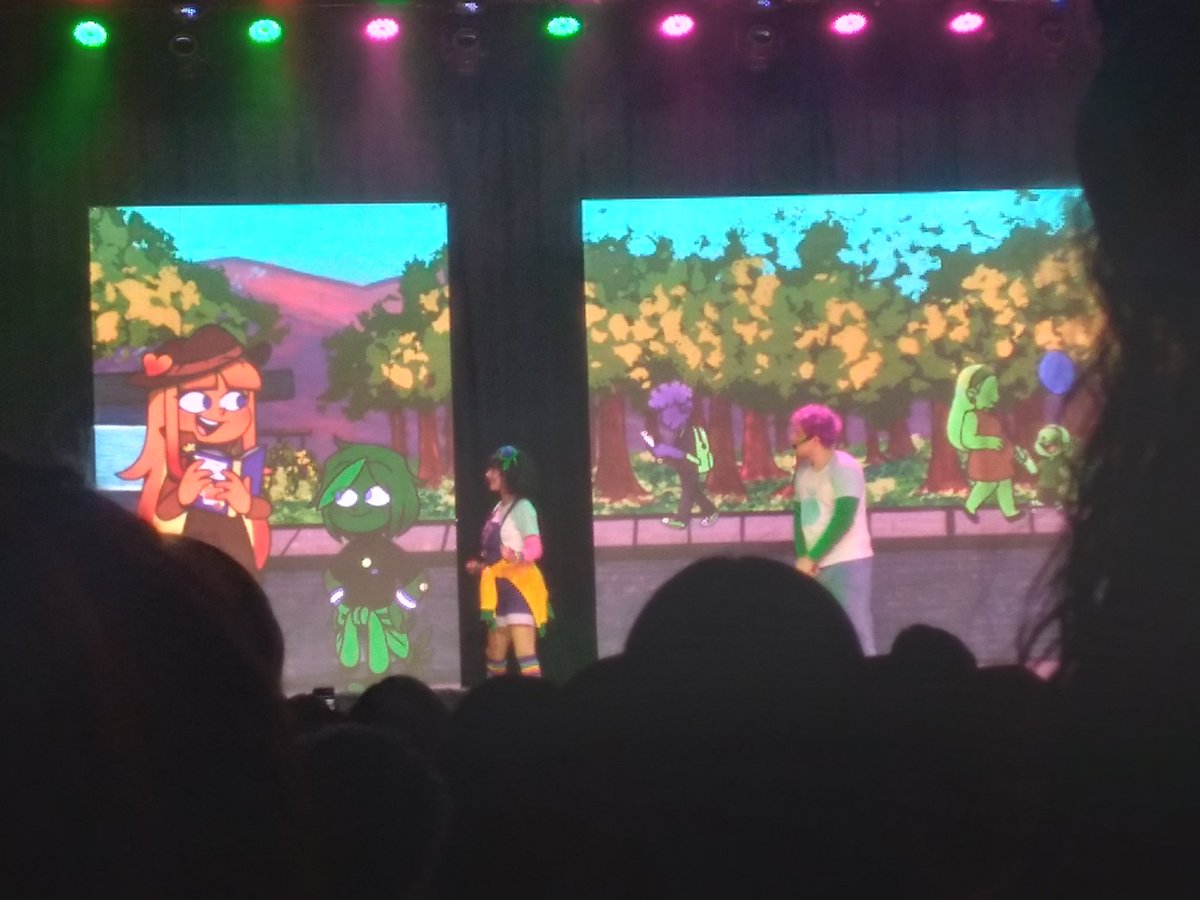 Masterfox245's tweet photo. QUE SHOW INCRIIIIIIIIIIIIIIIIVEL, mano serio, eu nunca surtei tanto na minha vida, eu gostei muito desse novo show, eu dei boas risadas com algumas cenas, dei alguns gritos ou berros kkkkkkk, parabéns torajo por esse show maravilhoso, gostei dimais ✨️
#mundotorajo https://t.co/wQH826dJj9