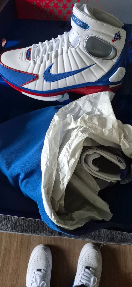 fkaFlash's tweet photo. Im geekin. Wanted these shits since 2004 🤣 https://t.co/nD33FyL8HX