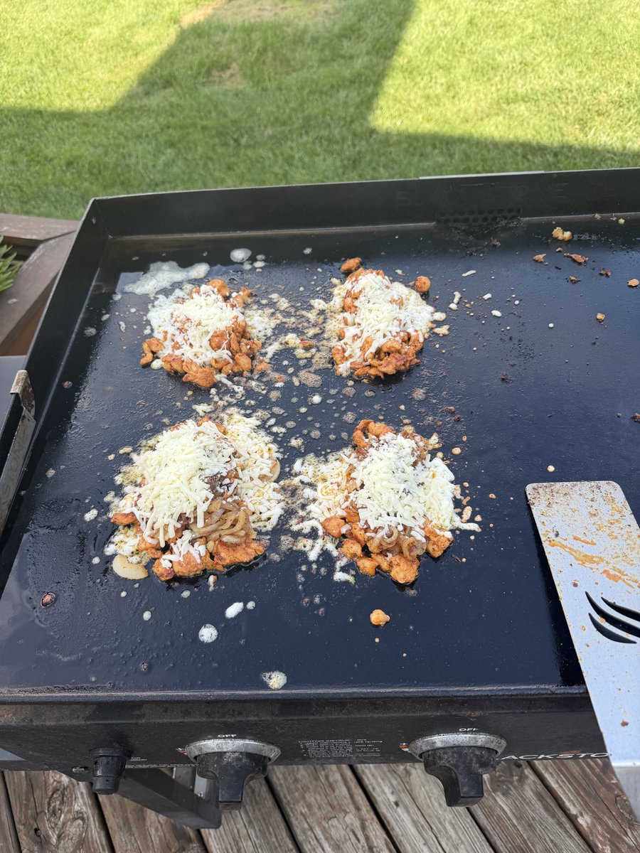 CoachYaros's tweet photo. Buffalo chicken cheesesteaks tonight https://t.co/ZMYiofoVhe