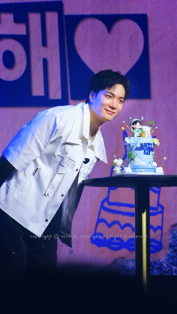 jh__starlight's tweet photo. 260608 HAPPY JONGHYEON DAY

앞으로도 지금처럼 빛나는 종현이의 길을 응원해🩵

#김종현 #KIMJONGHYEON
#HAPPY_JONGHYEON_DAY
#종현이_계절을_앤유가_축하해
#JONGHYEON_FILM https://t.co/1ZXRbMNsLl