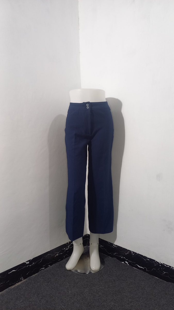 satangudd's tweet photo. Wts celana / bawahan
Lp 66 cm, lph 58 cm, pj 85 cm

Warna navy

Harga 15k (exc. adm)
*split pay tanpa biaya admin
Bisa cod 🍊

Kulot loose pant cb cutbray formal kuliah kerja daily casual skena straight highwaist hw flare pant https://t.co/fstnFVNh6E
