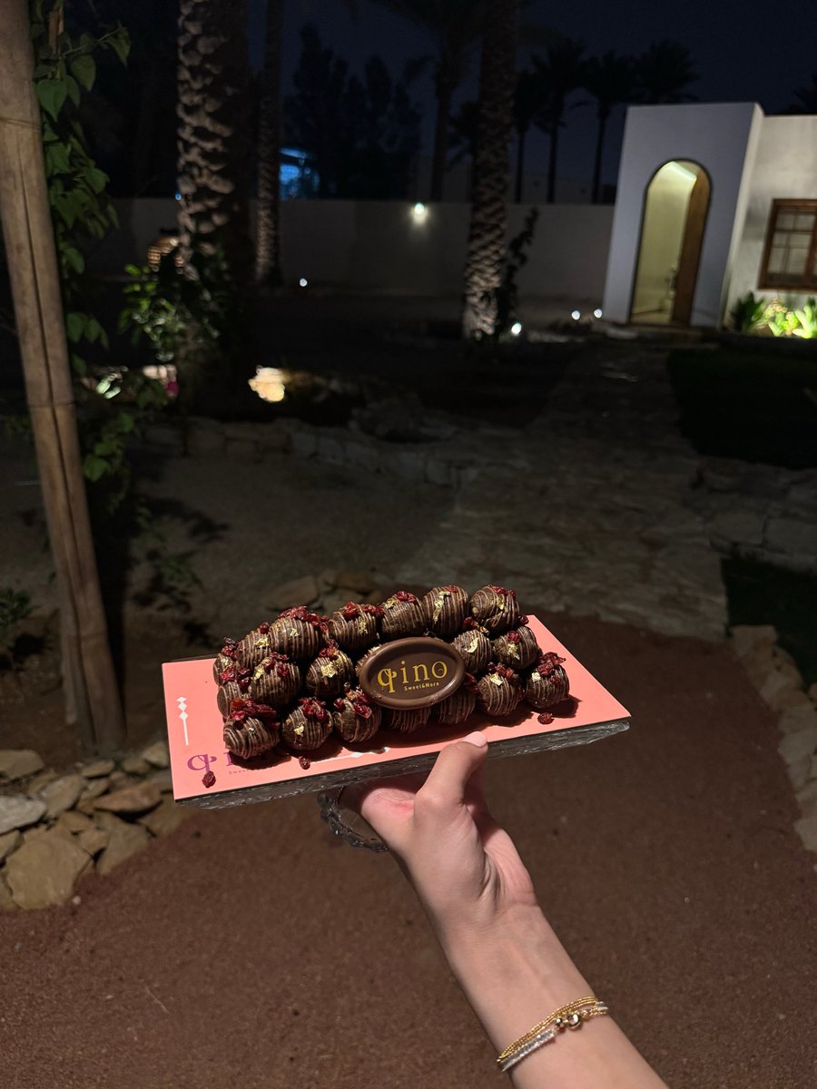iuwrt7's tweet photo. عشوائيات نخل https://t.co/rBNjqcJCcS