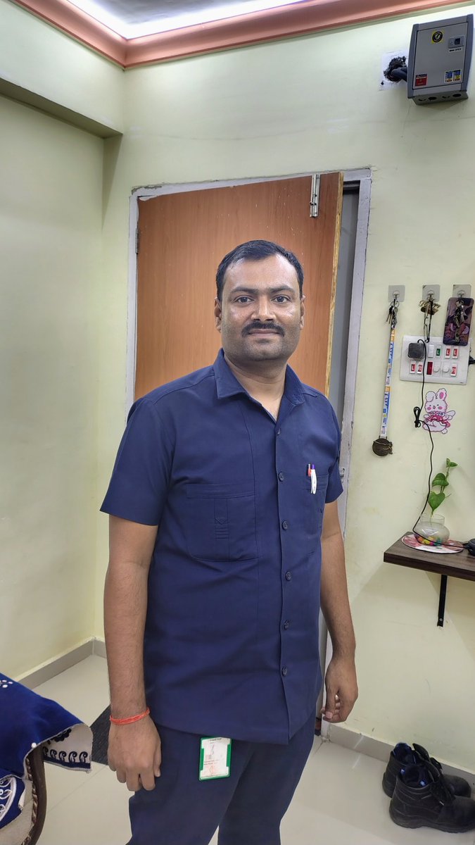 SinghDragpal's tweet photo. On Profession.... https://t.co/KheOk6Pzpx
