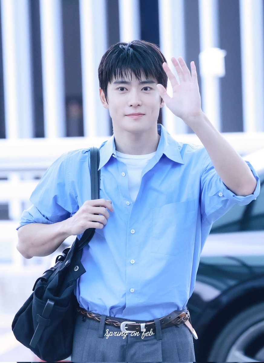 spring_onfeb's tweet photo. 260608 ICN 출국

#재현 #JAEHYUN https://t.co/3DODyG7Osr