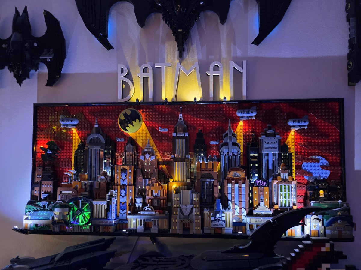 lifeinbrick's tweet photo. Now I have the digital @LEGODCGame  one to go with my real world @LEGO_Group one.

#legobatman #legobatmangame #legacyofthedarknight #legoset #legobatmanlegacyofthedarkknight https://t.co/guPmYYU1Ft