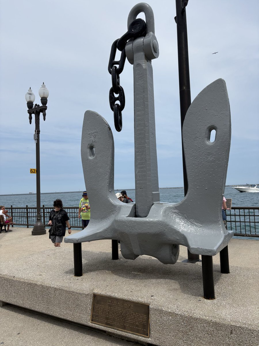 AndyDerer's tweet photo. Nice Sunday downtown! Navy Pier and Bluesfest! https://t.co/ZcFvOcKvpr