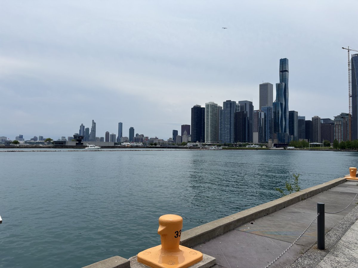 AndyDerer's tweet photo. Nice Sunday downtown! Navy Pier and Bluesfest! https://t.co/ZcFvOcKvpr
