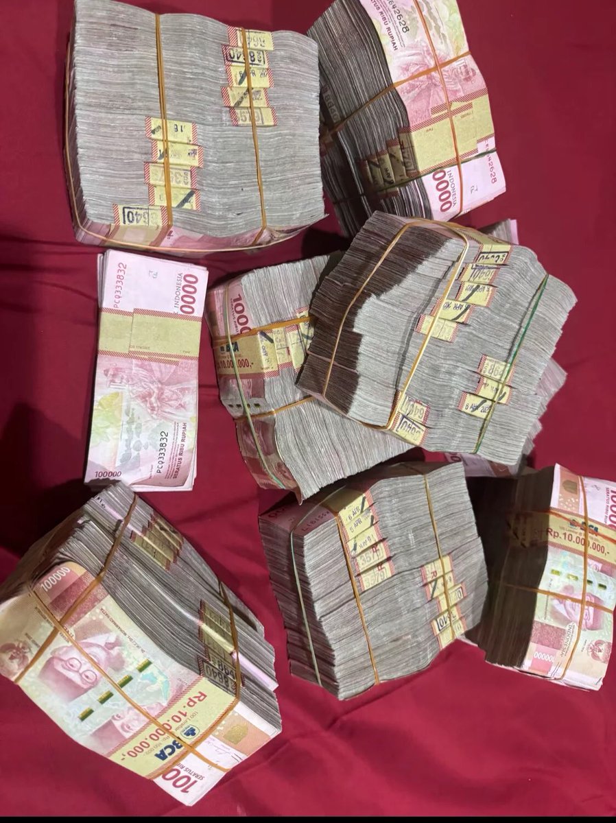 Malesinah_'s tweet photo. Bayangin bangun tidur mau sholat subuh terus ngeliat pemandangan begini, rasanya kayak MasyaAllah banget ini hidup https://t.co/DWGfu8EMbL