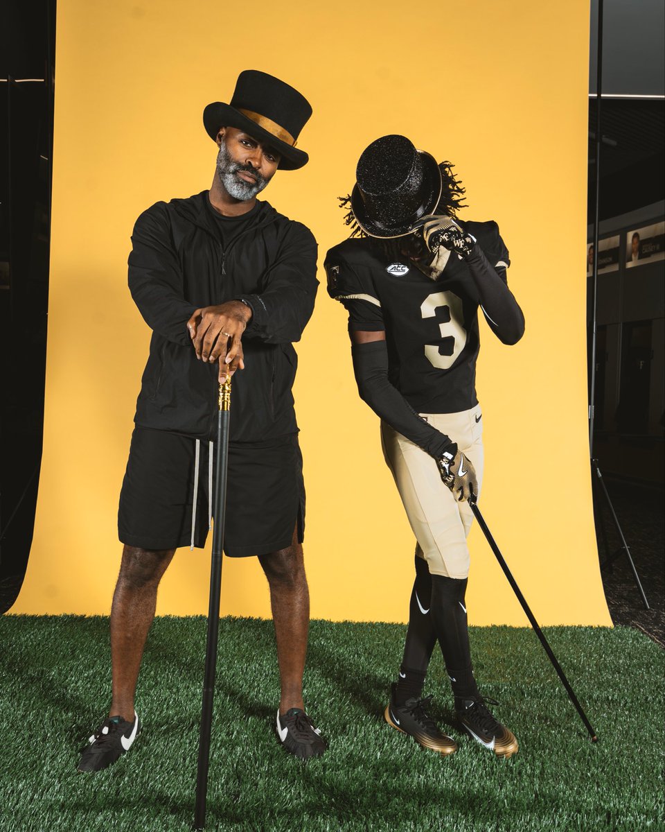 rileedrew_'s tweet photo. Had an amazing time on my OV‼️Appreciate the hospitality! Go Deacs 🎩 @CoachDickert @Co_Jackson21 @WakeFB https://t.co/BrwBw9X97S