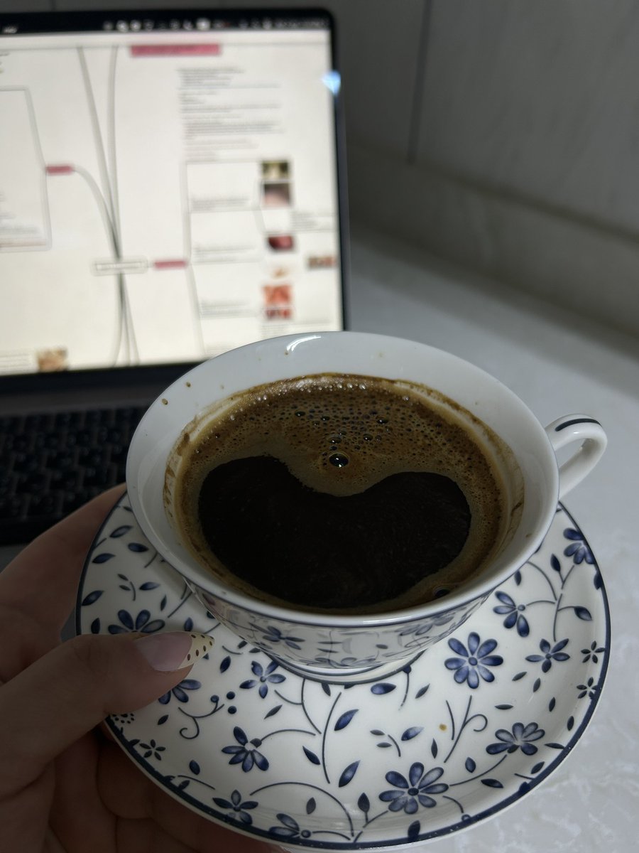 Niimo1004's tweet photo. 🤎☕️ https://t.co/63Crjz7D7K