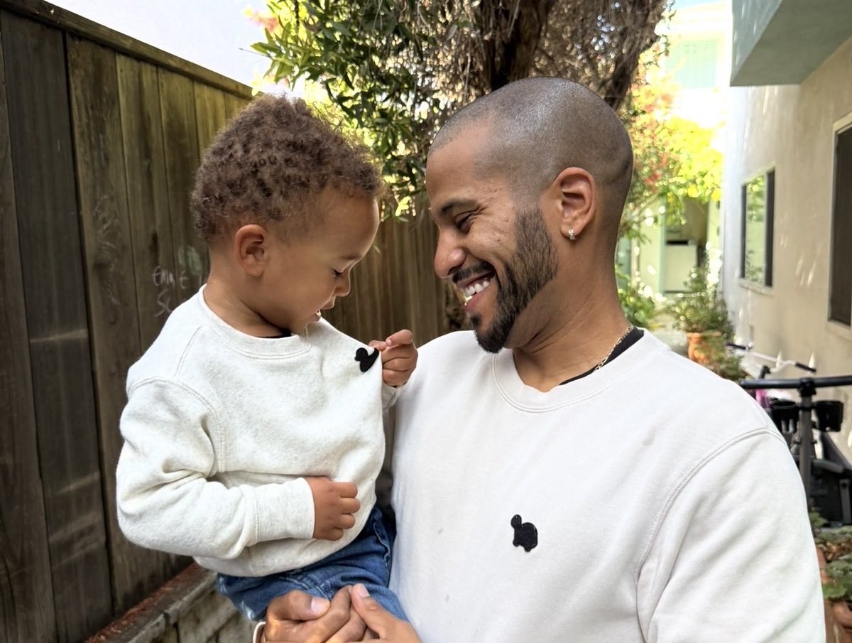 ronaldcooperjr's tweet photo. This is who I do it all for. 🤍 Every late night, every single day…it’s all about building a foundation for them. I want my kids to grow up seeing the example I set: living with gratitude, positivity, kindness, respect, and empathy. 

It’s about being present for those micro-moments with the people who matter most, and lifting others up when and where we can.

If you can align what you do every day with sharing genuine moments and helping people, you've pretty much figured out the cheat code to a meaningful life. 

The person I am in the digital space is exactly who I am IRL, but these two are my real-world 'why.'