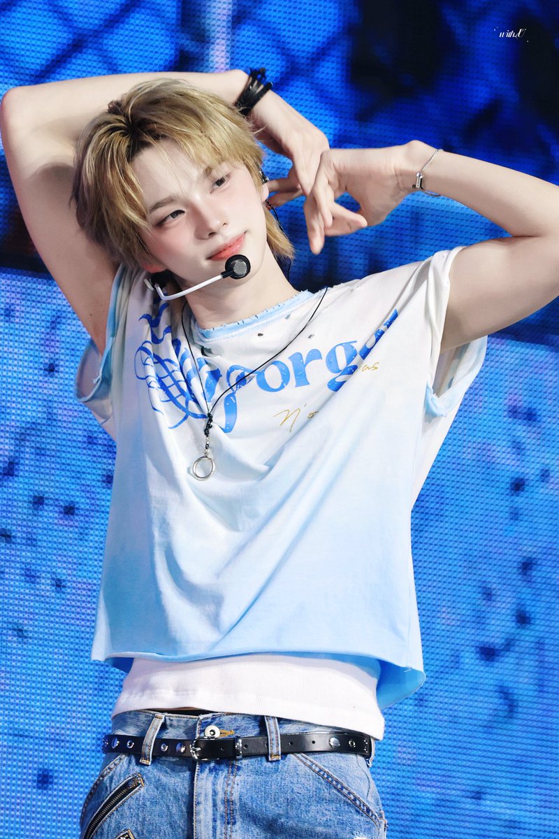 w1th_sy's tweet photo. 260607 Weverse Con 위버스콘

#투어스 #신유 #TWS #SHINYU https://t.co/ztYUr0XZ48