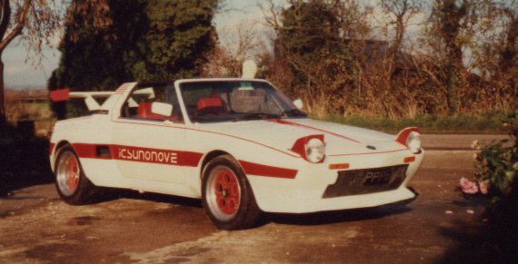 nyssa7's tweet photo. @Only9built Nooooo, hasn’t moved u dear its own steam in 30 years 😢 there was a plan to restore it a couple of years ago and it was transported to a garage but word was not so economical to repair. Need my son to learn welding as he quite fancies the car
1/2 https://t.co/UTdShZ4tR4