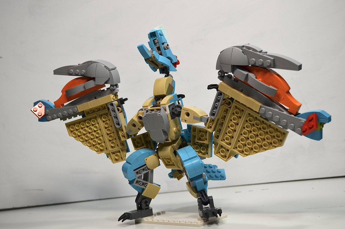 PikminJakob's tweet photo. I misheard my friend when I asked for the name of the new Wilds map; heard
“Skybound Yuri”
Instead of Skybound Eyrie

Anyway I got a prototype design for the new unnamed wyvern! https://t.co/JnNXpnFUee
