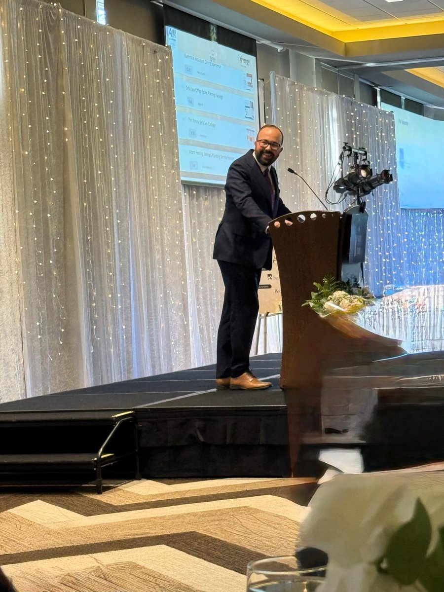 dylankrugerbc's tweet photo. An inspiring evening at Reach for the Stars celebrating the incredible work of @ReachSocietyBC.

It has been my honour to serve as council liaison for this incredible organization for the last four years. 

For decades, Reach has supported children and families across Delta, helping young people thrive and ensuring every child has the opportunity to reach their full potential.

Thank you to everyone who makes this work possible: the staff, volunteers, donors, families, and community members who continue to show the very best of Delta. ⭐