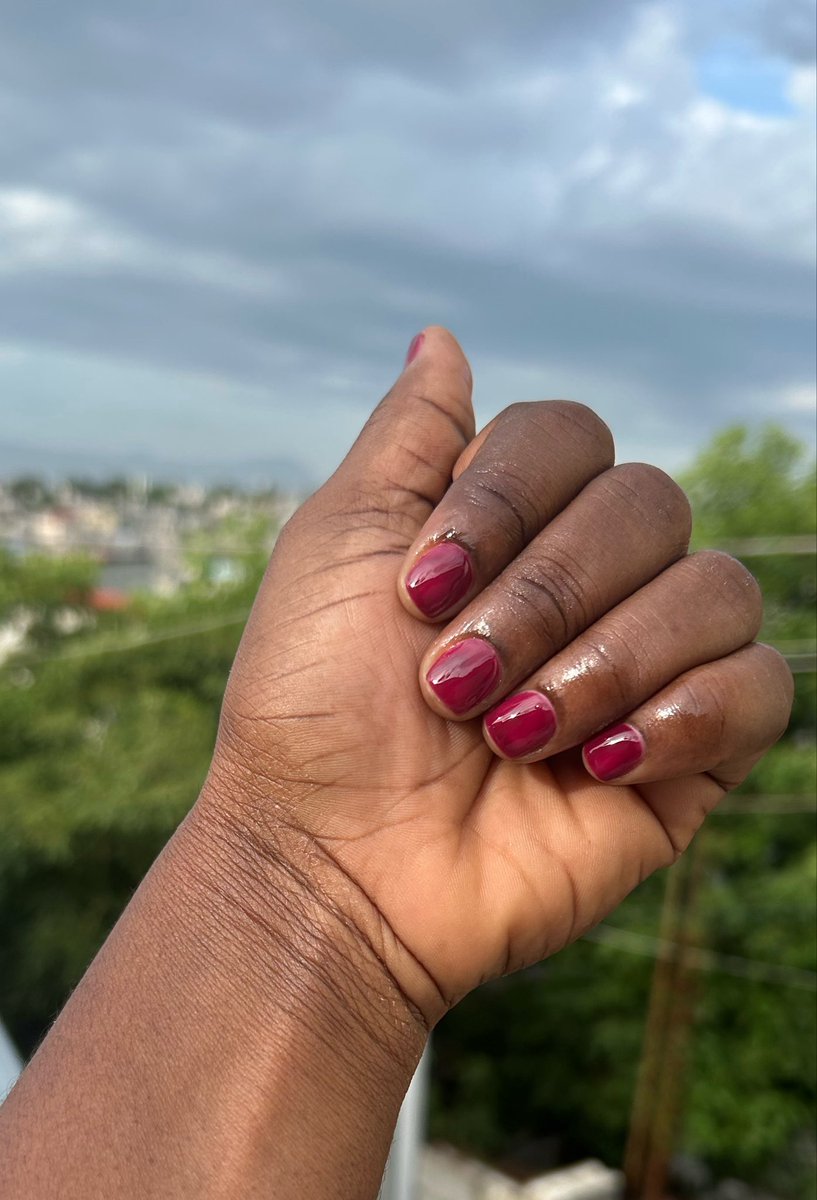 PetyLouis's tweet photo. Ti koulè sa aaa!🩷
#shortnails https://t.co/yryDiMNM7z