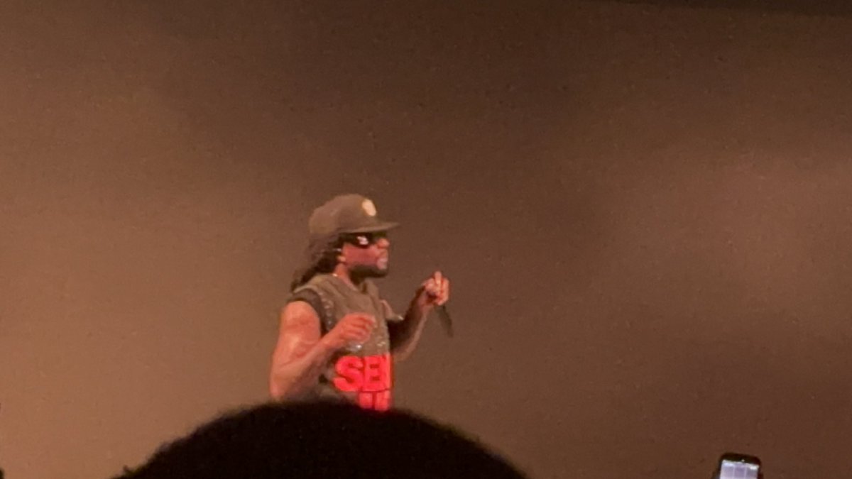 _SweetMishA's tweet photo. @Wale  Did not Disappoint #AustinTx  Summer Concert https://t.co/BUlStUUVjg
