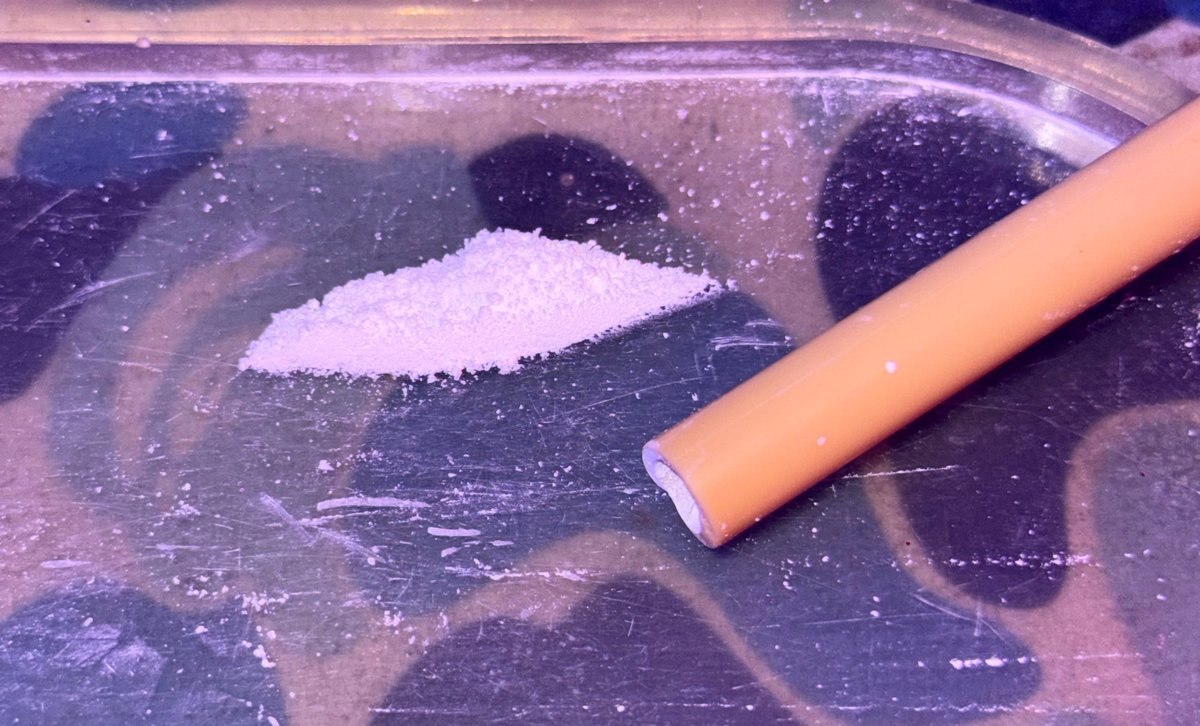 quientedije7's tweet photo. Noches de ket4minaaa las que vivi con ellaaaaa, en busca de una estrella✨#drugshub #drugstwt #keta #ketanima #high #happytime https://t.co/fcMwAuiZJz