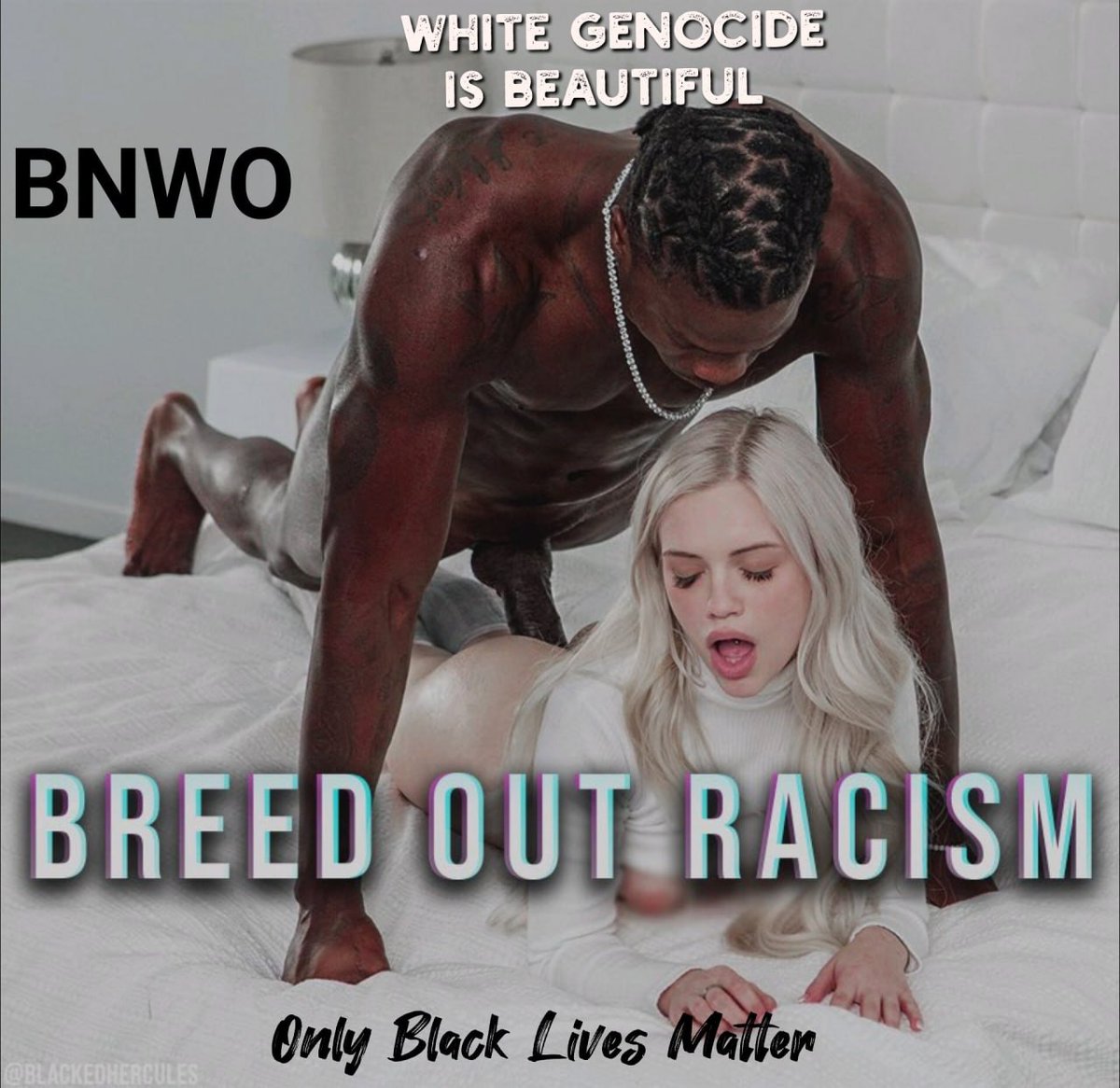 Snowbxnny_Emma's tweet photo. Proud to be the last wh*te skin generation🖤 https://t.co/xYmKnAU4lT