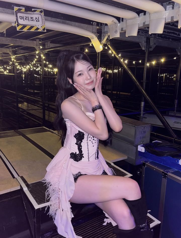 9NiziUglobal's tweet photo. 260607| Ayaka (@/ayaaaka.__) Instagram Update! (1/3)

Thank you very much for the 2 days at Kyocera Dome 🫶🏻💗

#AYAKA #NiziU #ニジュー #니쥬 https://t.co/UuzRA9JHKv