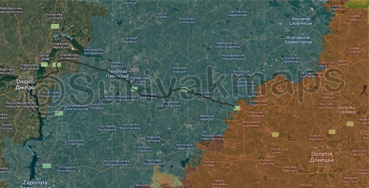 Suriyakmaps's tweet photo. Meanwhile, Putin publicly stated in early June that Russia will improve and strengthen its air defense system to counter Ukrainian medium-range drones. They are redeploying air defense systems and radars to key logistics routes. This has already been happening in recent months, in addition to using alternative routes (which are longer and more vulnerable) or moving supply depots away from the front lines, which has reduced the effectiveness of their advances compared to last year. At the same time, countermeasures against drones such as the Hornet are being implemented, including more radars, drone interceptors, and advanced EW. However, these deployments require at least six months, so changes will not be visible until the end of the year.
In addition, the Russian military has also begun attacking Ukrainian logistics routes with greater intensity, specifically the Pokrovsk-Pavlohrad highway. Unlike Ukraine, the Russians have been using low-cost FPV drones such as the Molniya and mother drones to attack trucks, fuel tanks, buses, armored vehicles, and engineering equipment since January. This has allowed them to create a “death zone” north of Pokrovsk, which significantly complicates the Russian army’s supply lines to Dobropillya and Andronivka, straining Ukrainian resources to hold the front there.