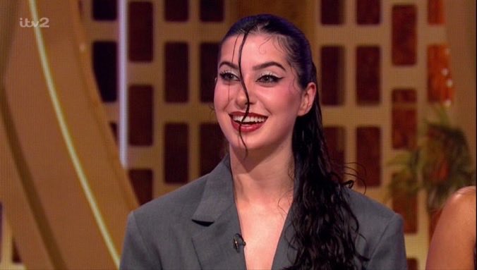 wliiamson's tweet photo. #loveislanduk https://t.co/AHHfRkcQWP