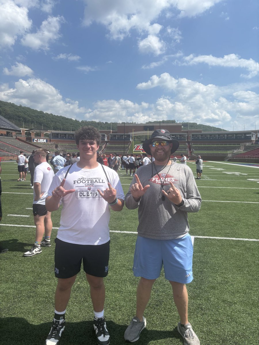 ElijahFoster76's tweet photo. Had a great day at @LibertyFootball camp today!! Thank you @coachbilldurkin and @CoachHollifield for the coaching! 2 Corinthians 3:17
#GOFLAMES #AGTG @CoachLasker75 @CoachOliphant32 @TheLake_FB @CoachNeeley_ @Coach_Greene04 https://t.co/dayvRhf2Z5