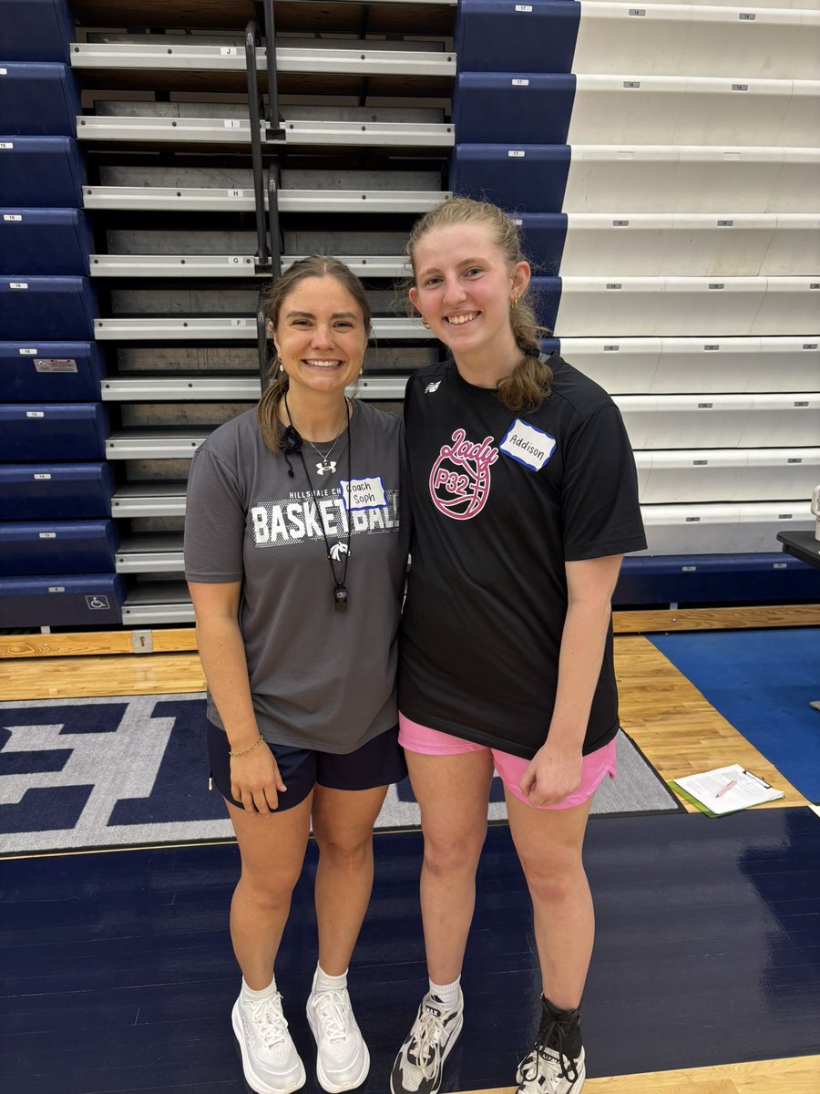 AddisonPowell33's tweet photo. Had a great day at Hillsdale Elite camp! Thanks so much to all the coaches and players for putting on such a great camp!

@ChargersWBB @briebrennan22 @_sophiapierce @vjhAlways100 @CoachChrisPaul @UA_BBALL https://t.co/VLXUVfG2wy
