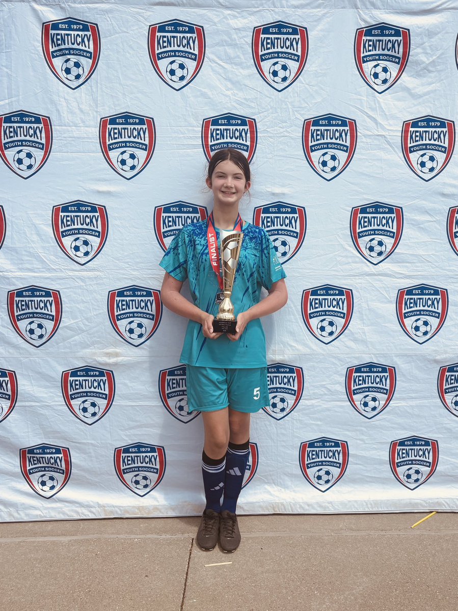 kalebcarter's tweet photo. So proud of my Quinnie! 2nd place at the Elizabethtown America Cup and memories were made. Nothing makes me happier than watching my girls compete! ⚽️ https://t.co/ID7Iw9hLU7