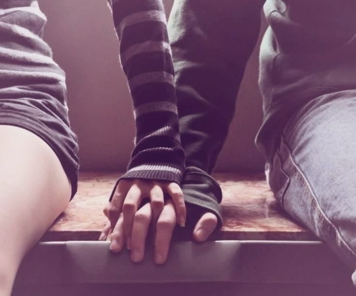 blue4light's tweet photo. Pov going out on a date w ur crush at ur ugw >⩊<.ᐟ

.° ༘🎧⋆🖇₊˚ෆ

An interactive thread for #edtwt 
#thinspo #situationspo https://t.co/lKwfPmdCly