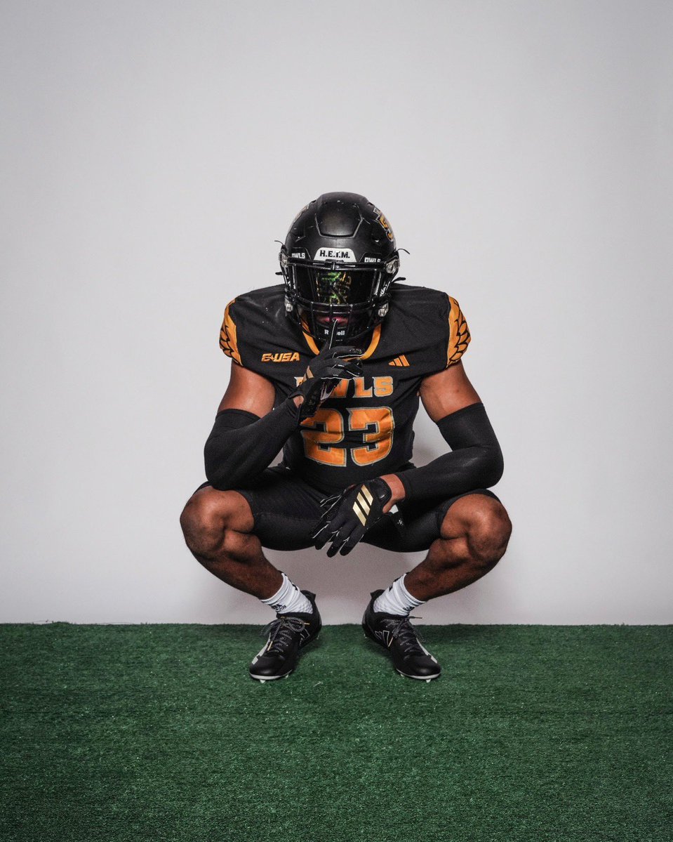 btowaymo's tweet photo. After a great conversation with @_CoachEllington Im blessed to receive an offer from @kennesawstfb #agtg🙏 https://t.co/6PVX2uTEm1