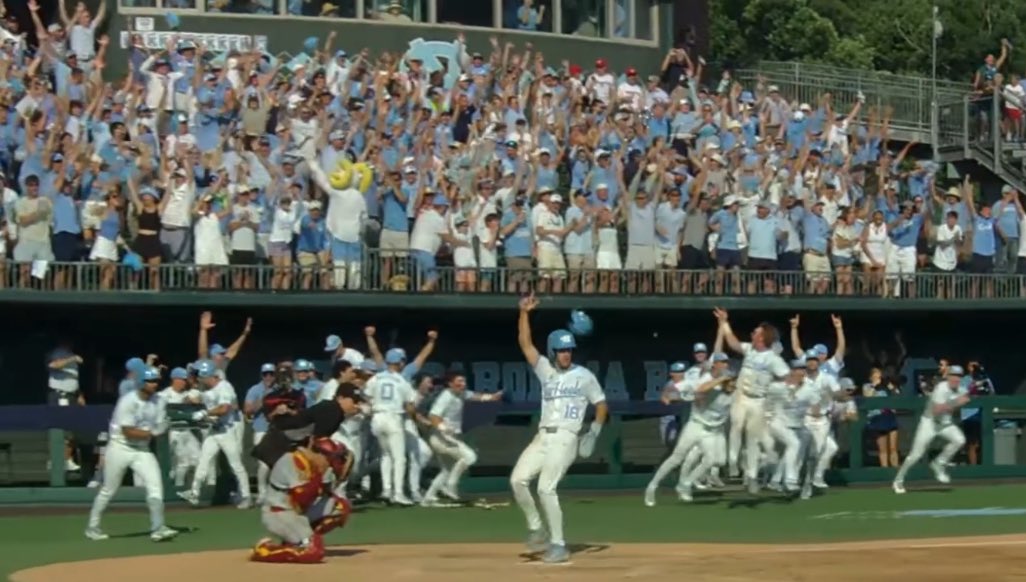 CollegeBSBNews's tweet photo. North Carolina just won a super regional, over a red hot USC team, in which they were 3-26 with runners in scoring position.

National title favorite in Omaha. https://t.co/txYvUhRoqL