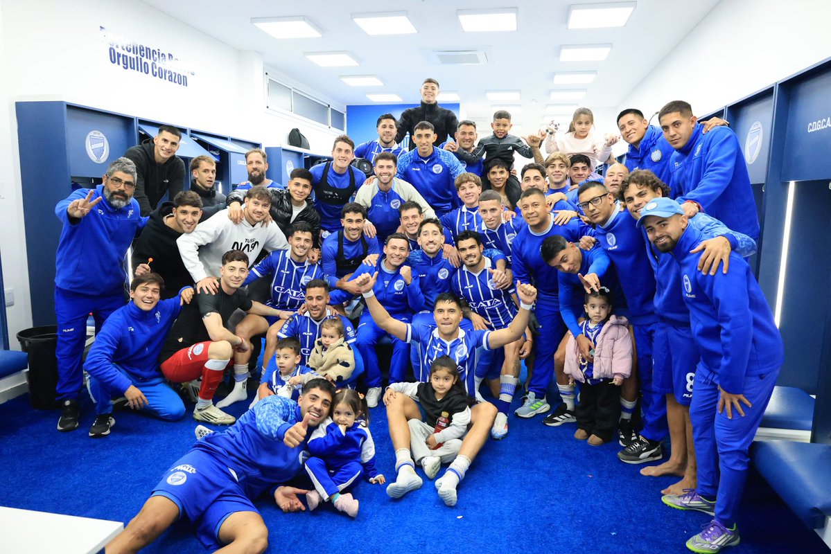 ClubGodoyCruz's tweet photo. A brillar mi amor😍💙🤍 https://t.co/fQBMTOmI2O