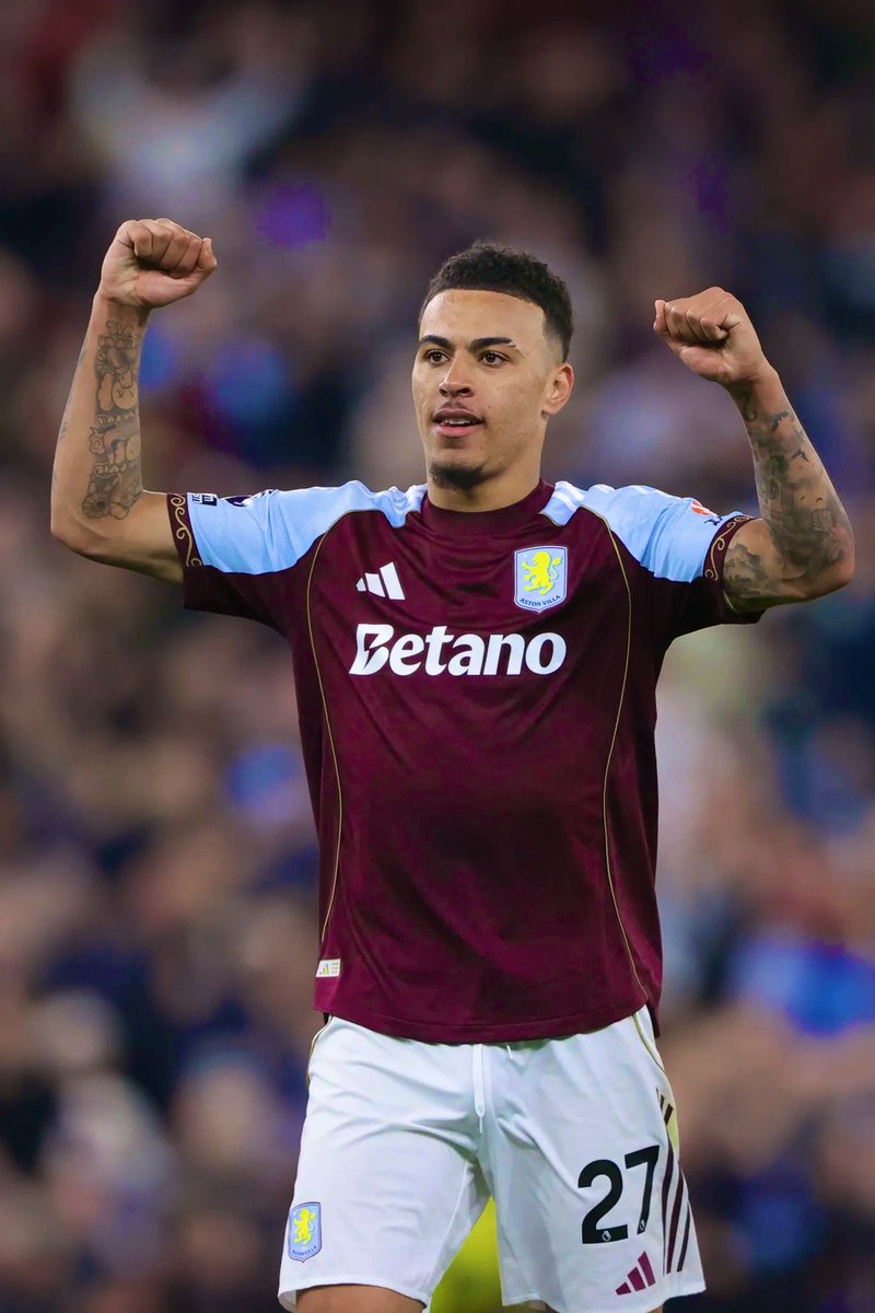 preacher970672's tweet photo. just in 💣

Arsenal's interest in Morgan Rogers is GENUINE. 🏴󠁧󠁢󠁥󠁮󠁧󠁿 🪄 

Early negotiations have taken place between Arsenal and Morgan Rogers' camp.
@Arsenal_rep1 https://t.co/YQnF15ye6b