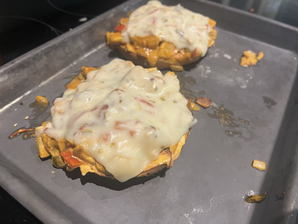UniversityEqu's tweet photo. Been in a bagel sandwich kick this weekend https://t.co/bUrAjMG8J8