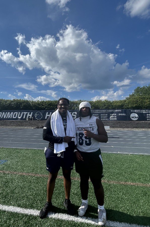 ReginaldBanks97's tweet photo. Had a great day at the @monmouthu prospect camp today. Went 3-5 in 1v1s, ran a 5.2 40-yard dash, and recorded an 8’5” broad jump. More work to do, but getting better every day 

@nextlvlculture @CoachCole94 
@CoachLangeRBC @RBC_Prospects
 @jayru257 @KevGaul
@MattMosquera17 https://t.co/FheQUT3fLo